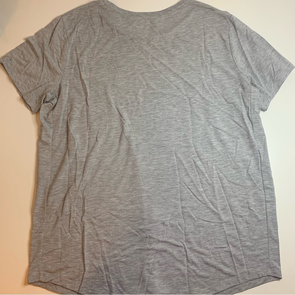 Isabel Maternity by Ingrid & Isabel Heather Gray Top - Picture 4 of 4